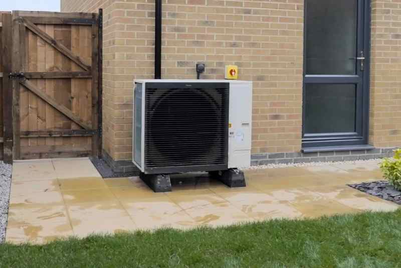 Zero Bills Homes Heat Pump